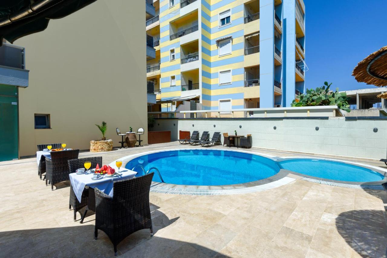 Comfort Hotel Apartments Rhodes City Buitenkant foto
